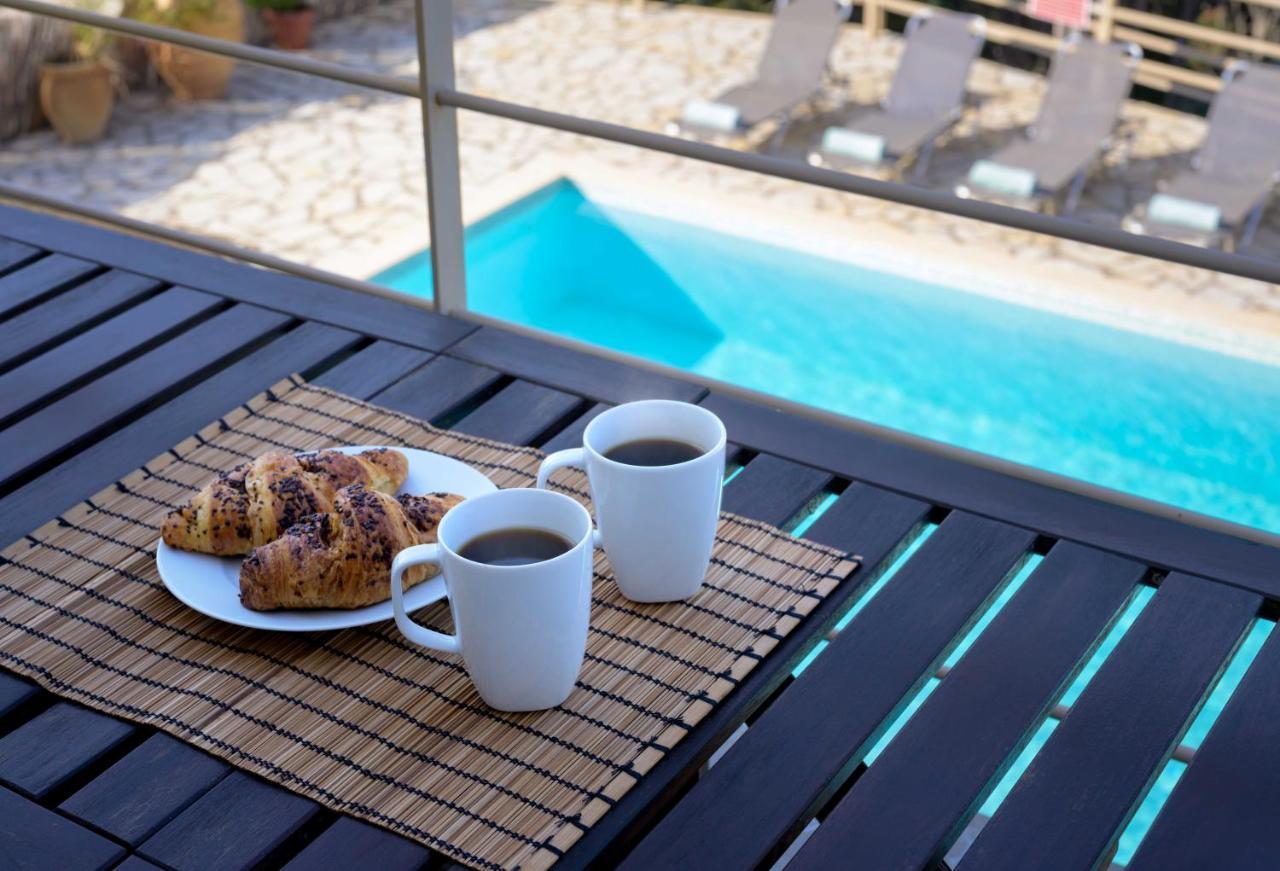 Pangolas Apartments Paxos Longósz Kültér fotó
