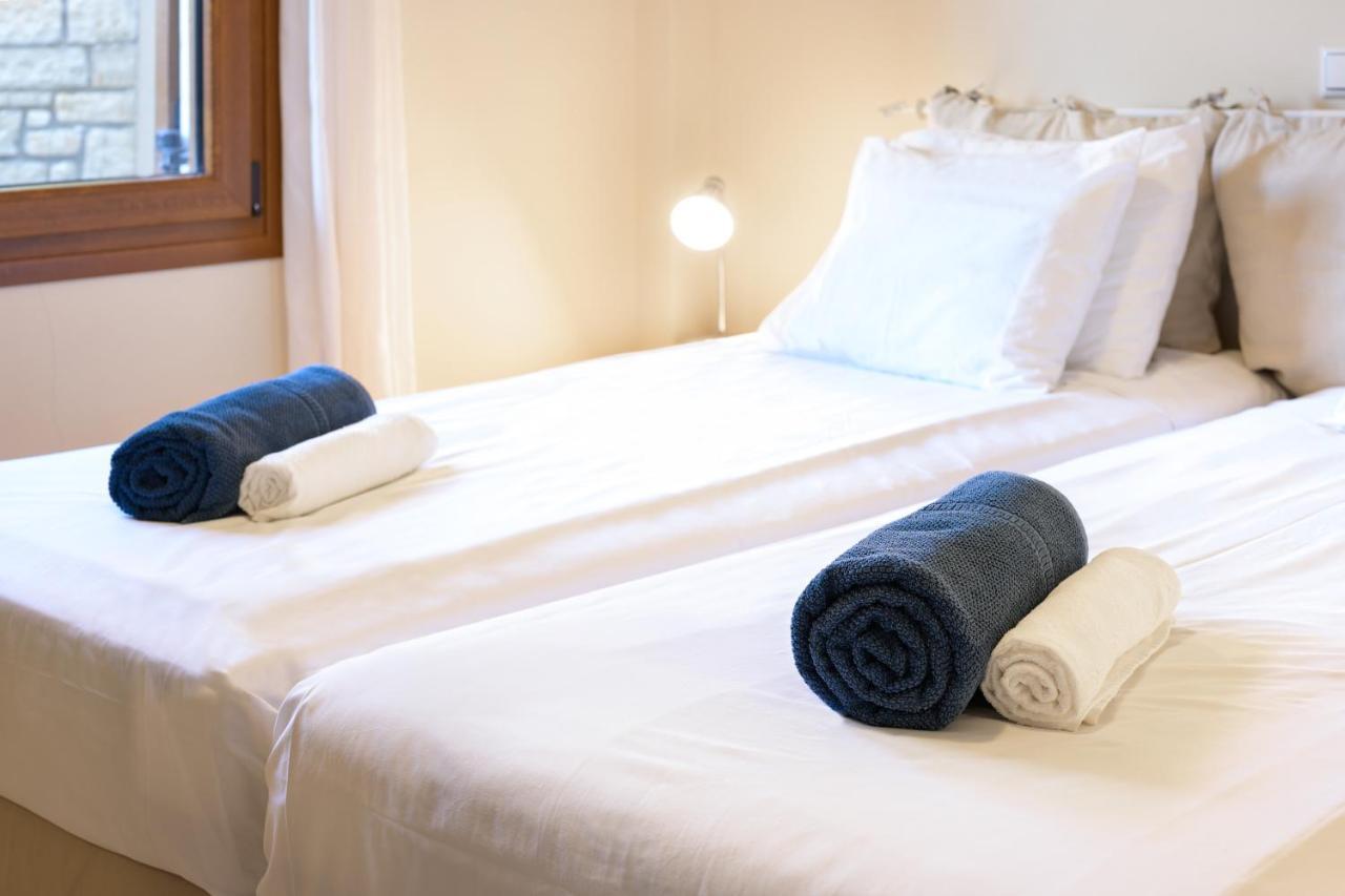 Pangolas Apartments Paxos Longósz Kültér fotó