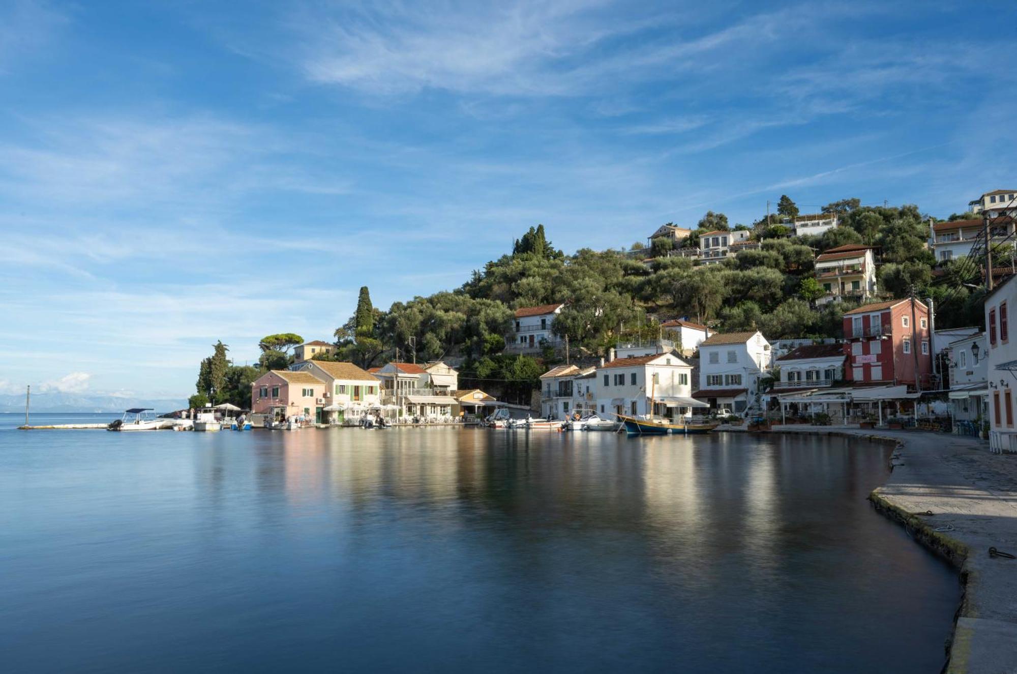 Pangolas Apartments Paxos Longósz Kültér fotó