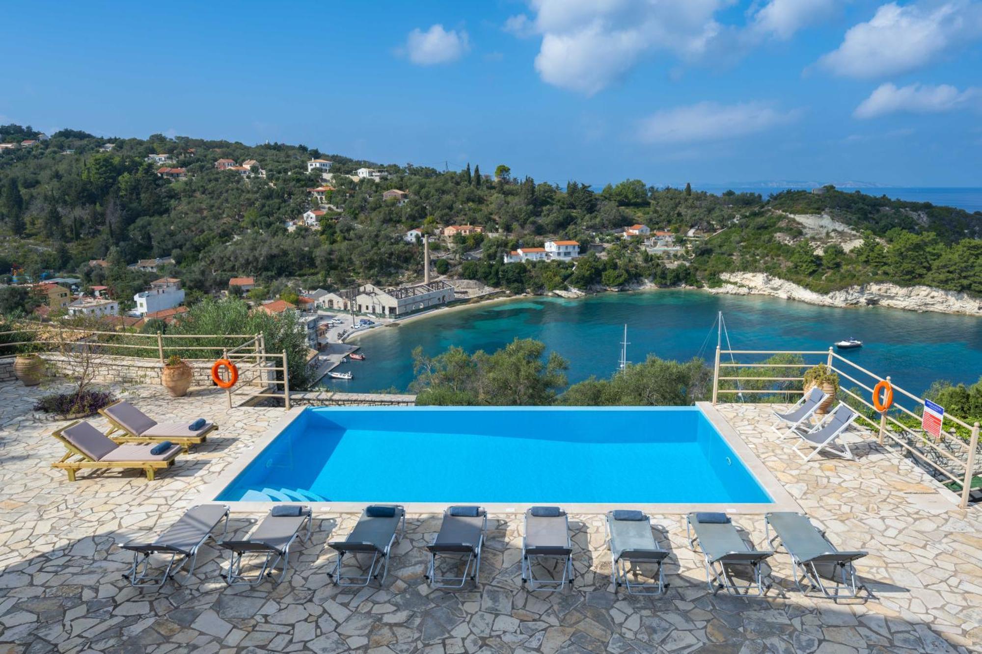 Pangolas Apartments Paxos Longósz Kültér fotó